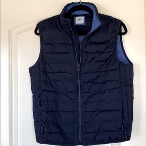 GAP men’s down alternative vest